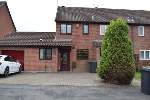 11 Clovelly Way, Nuneaton, CV11 6YB