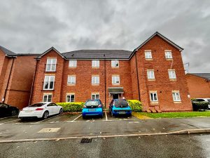 Swan Close, Nuneaton